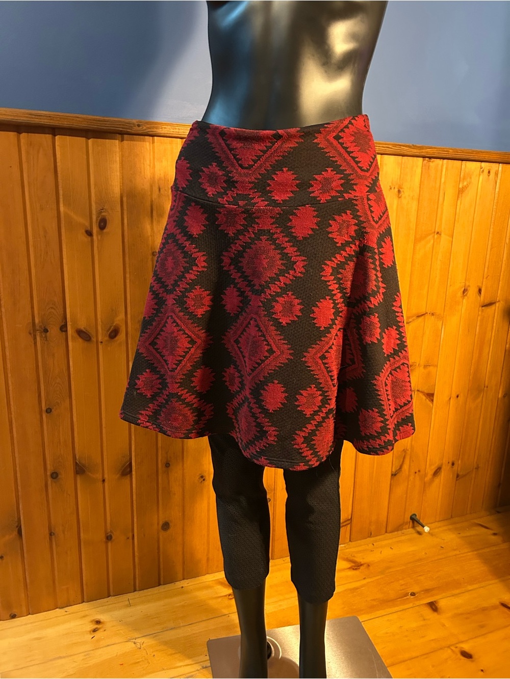 Red & Black Patterned Knit Midi Skirt - Women's